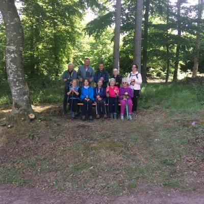 Une pose s'impose pour la MN... sur le beau banc du CV à Bonne Fontaine