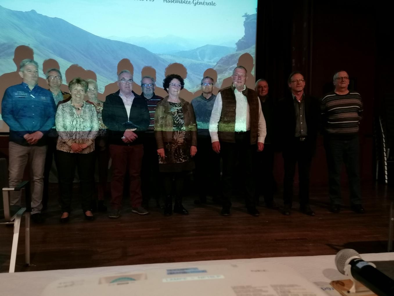 Le nouveau Comité la tête dans les hauteurs de Samoens (Haute Savoie)