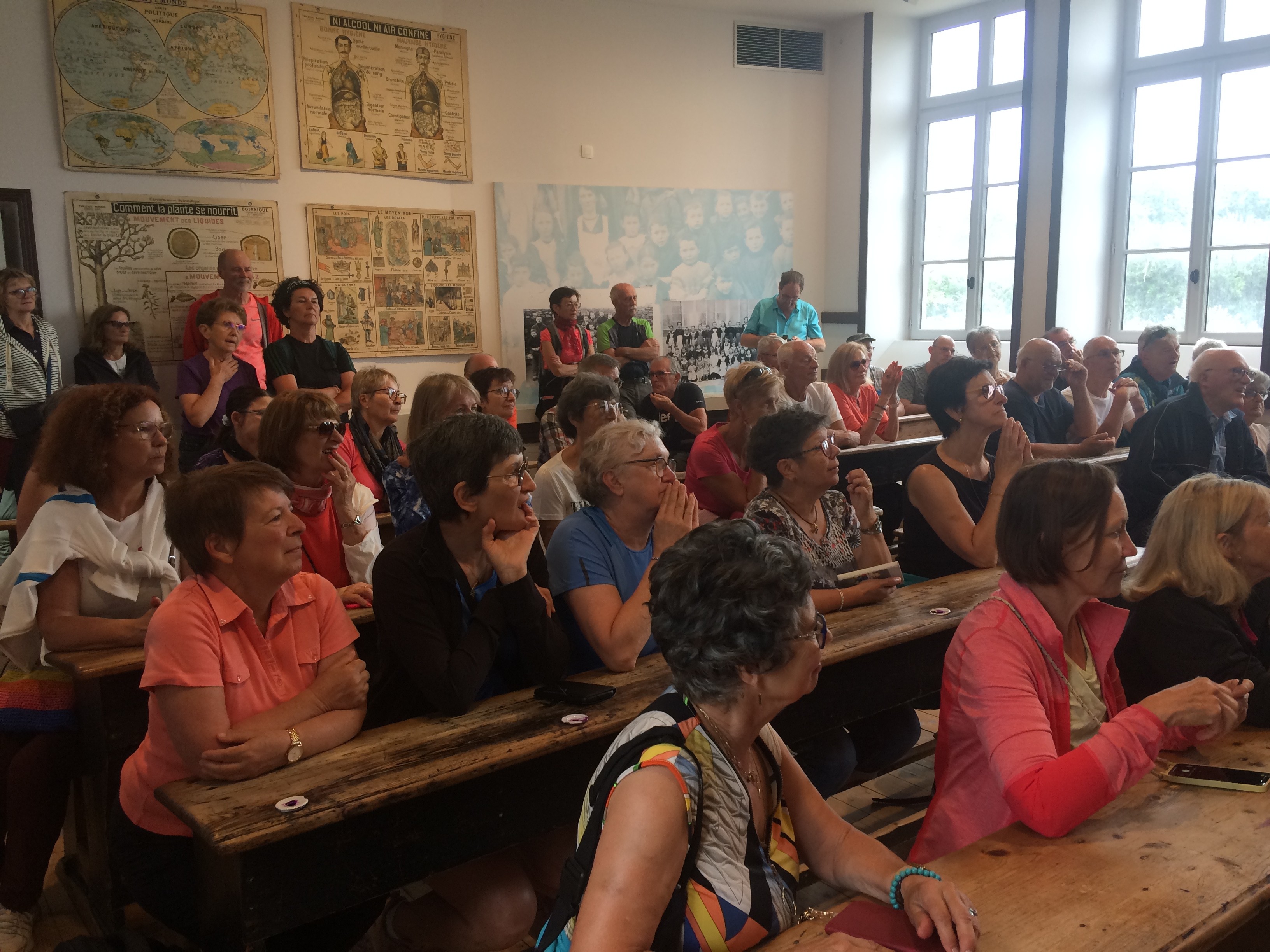 Un petit passage en école primaire de Trégarvan